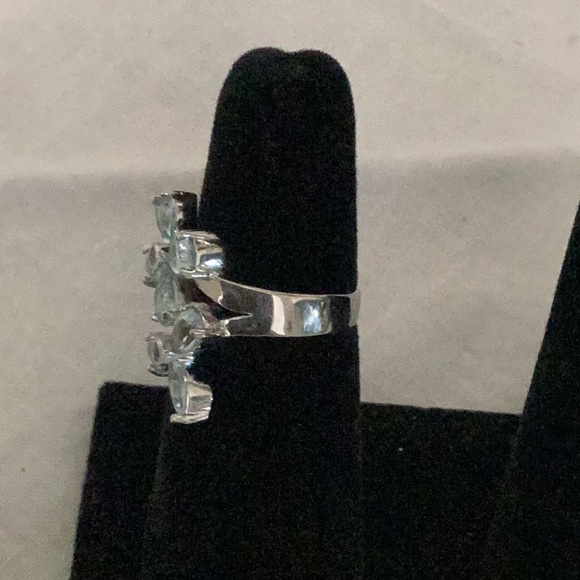 Silver (925) topaz floral ring - Picture 2 of 8